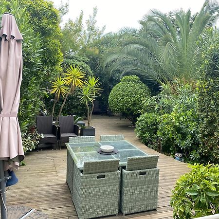 Only 60M To The Beach, 2 Bedroom Cozy Apartment, 80M2 Big Garden, Very Central Канни Екстер'єр фото
